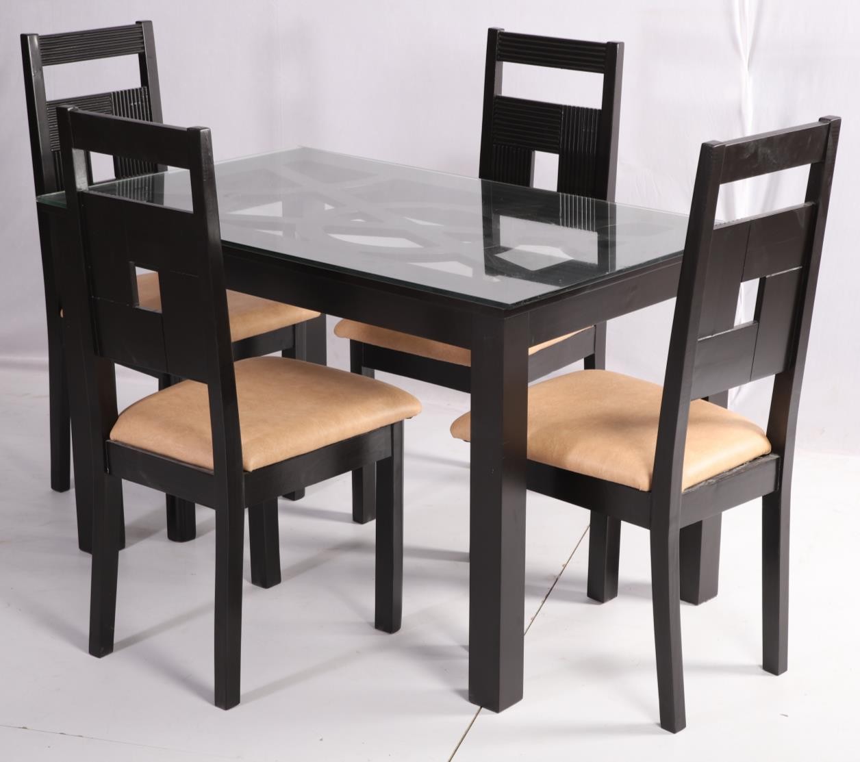 FG IMPACT FOUR SEATER SOLIDWOOD DINING SET image